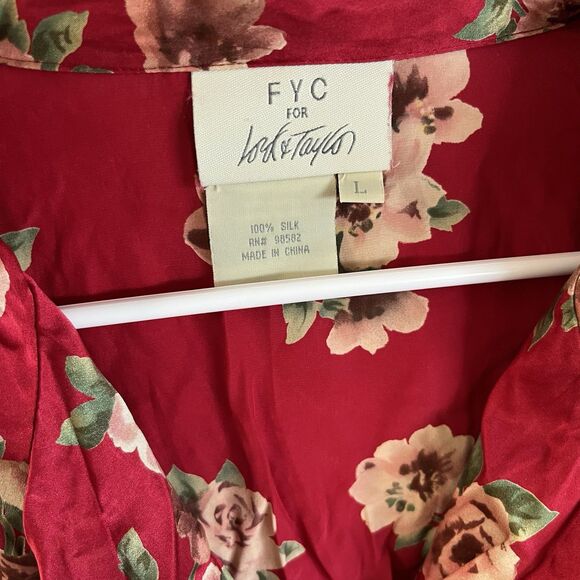 Lord & Taylor Womens 100% Silk Floral Button Up Blouse Sz L Flowy Lightweight - Picture 3 of 8